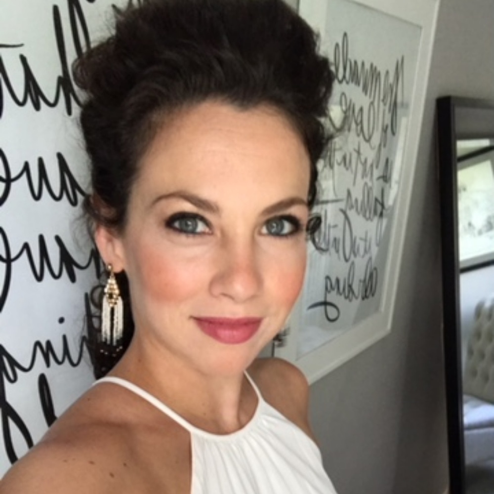 Meet your Posher, Mauresa